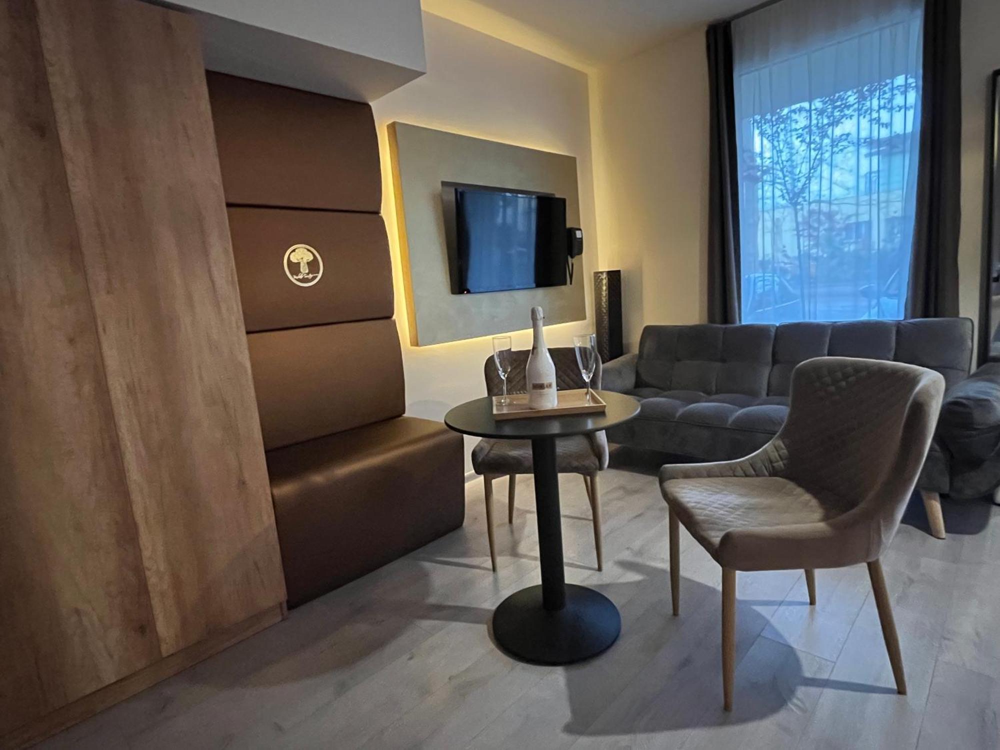 שיופוק Baobab Suites מראה חיצוני תמונה