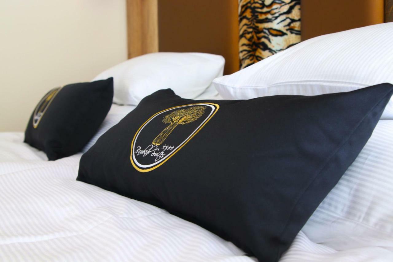 שיופוק Baobab Suites מראה חיצוני תמונה
