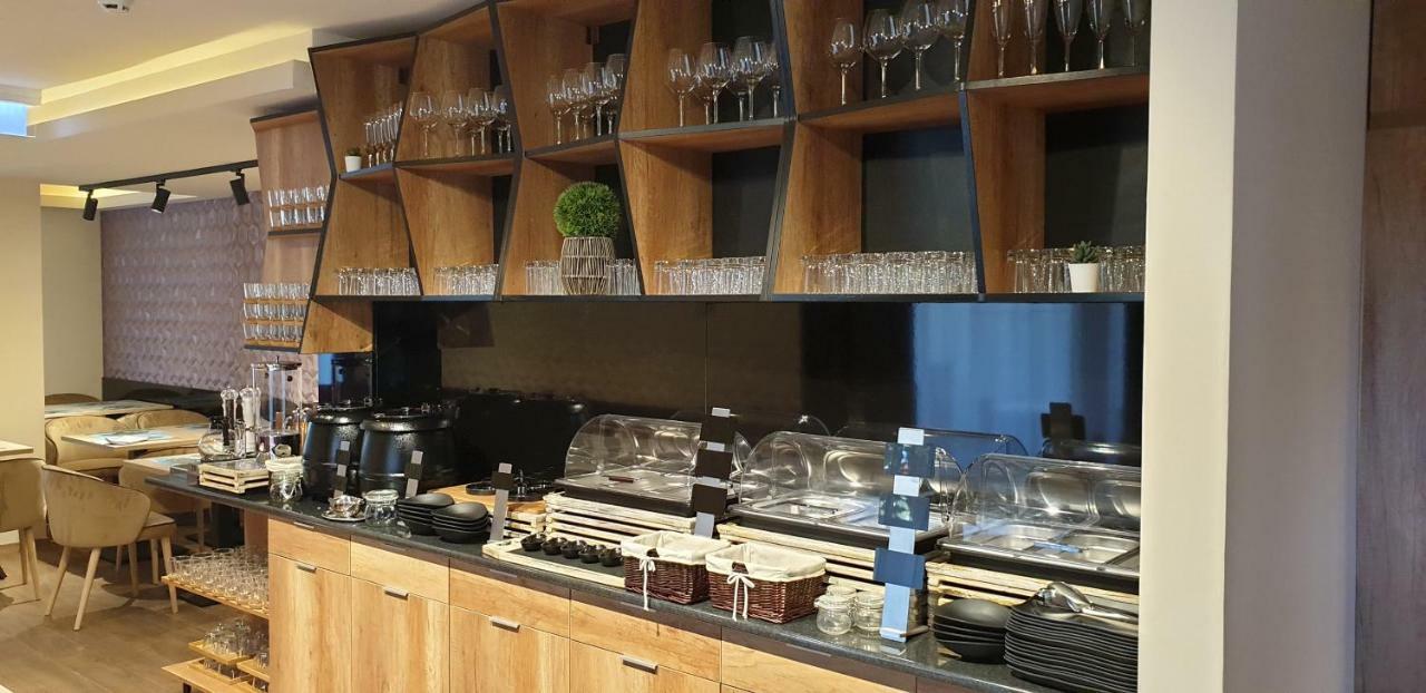 שיופוק Baobab Suites מראה חיצוני תמונה
