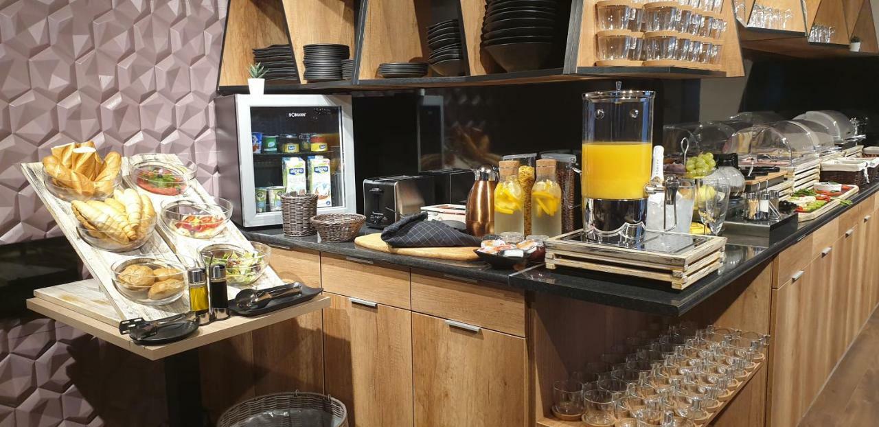 שיופוק Baobab Suites מראה חיצוני תמונה