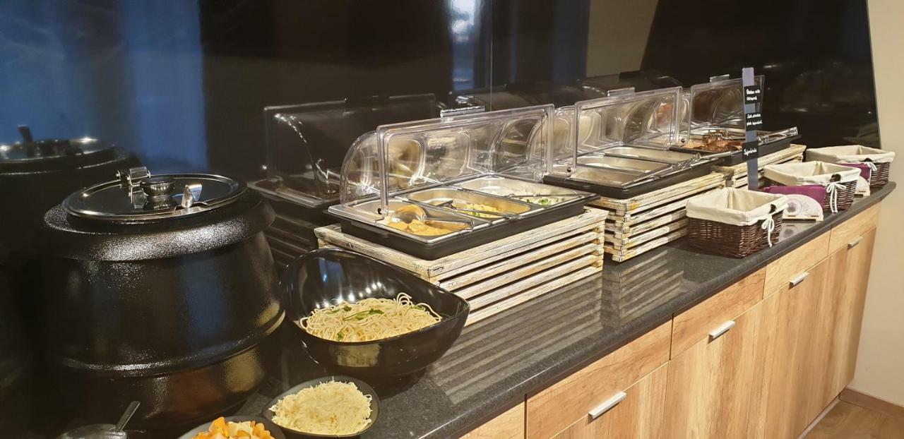 שיופוק Baobab Suites מראה חיצוני תמונה